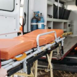 Bagaimana Memastikan Karoseri Ambulance yang Aman dan Nyaman